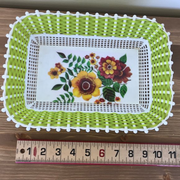 Vtg Mid Century Modern Plastona Green Floral Plastic Basket 11-1/2" Tray Greece - Picture 3 of 5